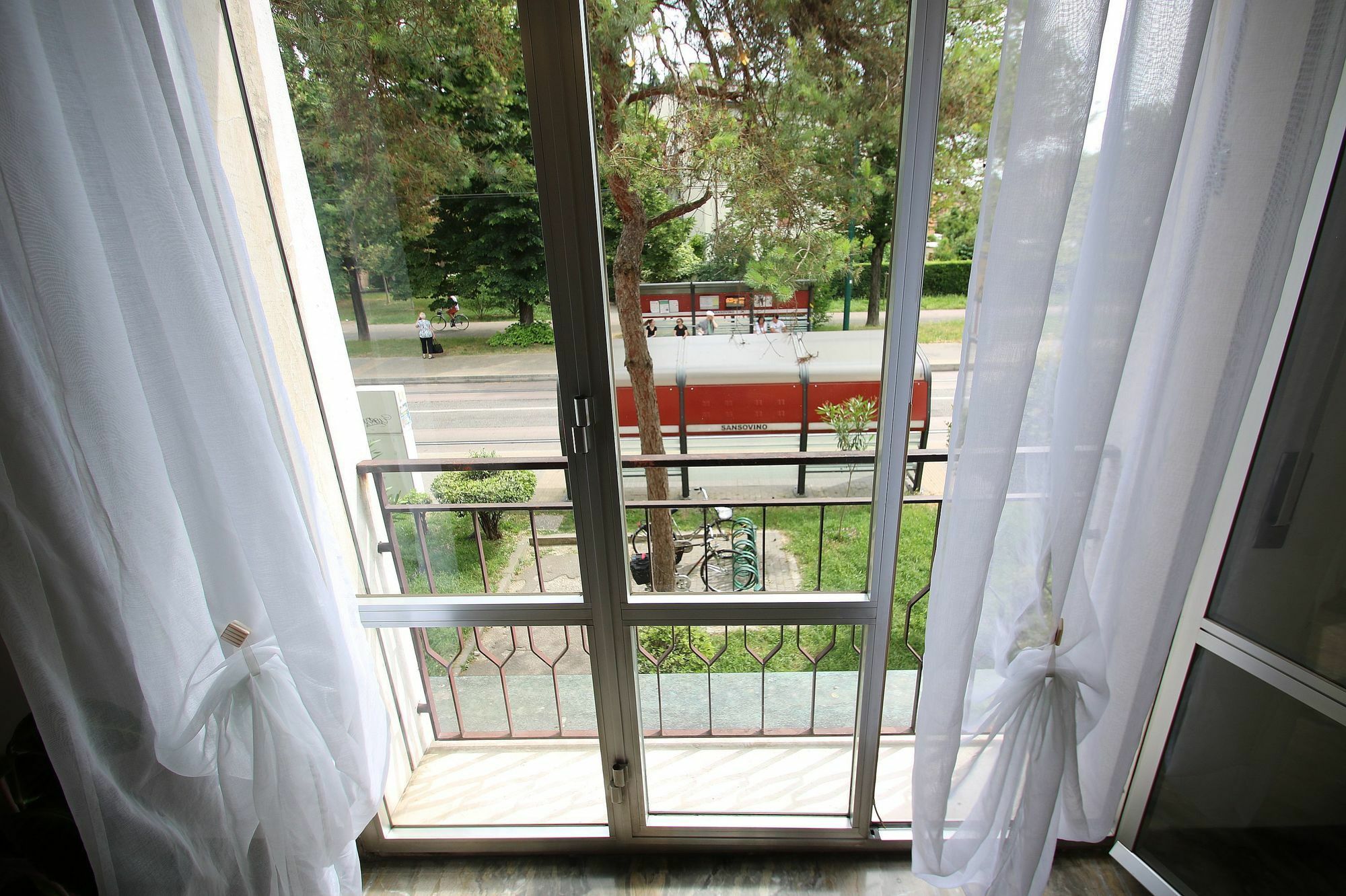 Jennifer Apartment Местре Екстериор снимка